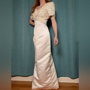 Vintage 1990/1980 Beaded Gloria Vanderbilt Wedding dress - excellent condition